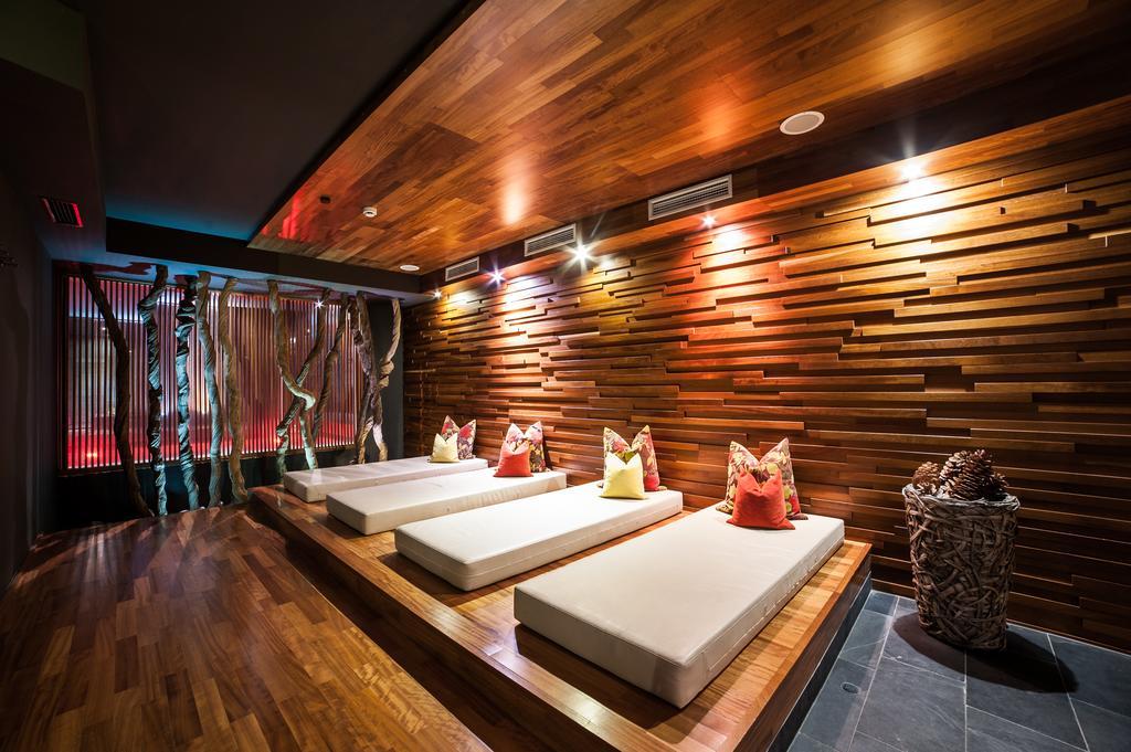 Living Max Hotel Zell am See Bagian luar foto