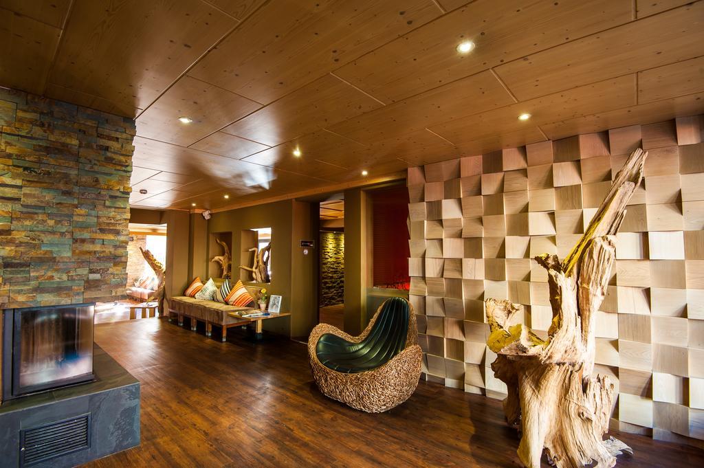 Living Max Hotel Zell am See Bagian luar foto
