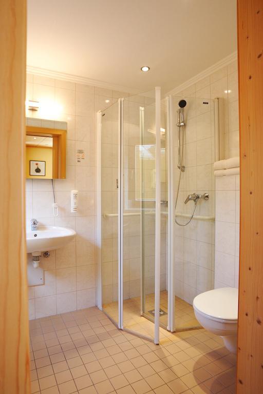 Living Max Hotel Zell am See Bagian luar foto